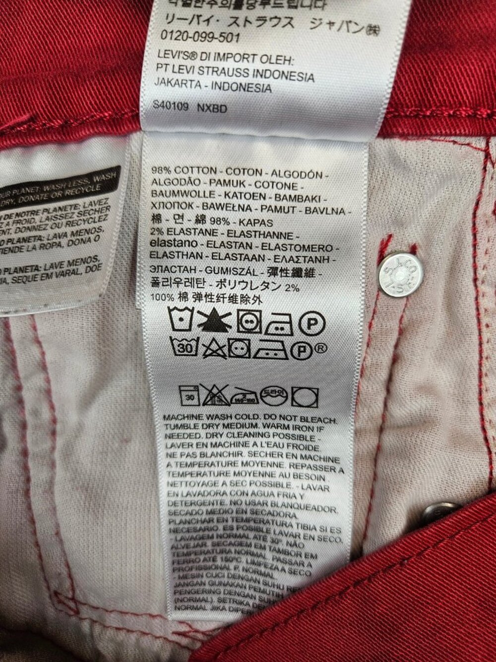 Levi's 502 Regular Taper Red Denim Jeans Mens 32x30 (34x28) - Picture 6 of 10